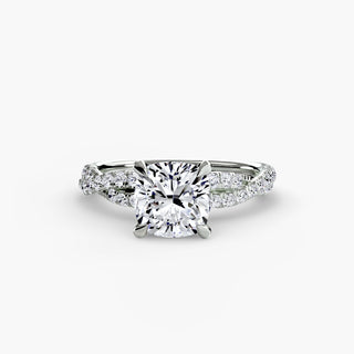 The Twisted Pavé Solitaire